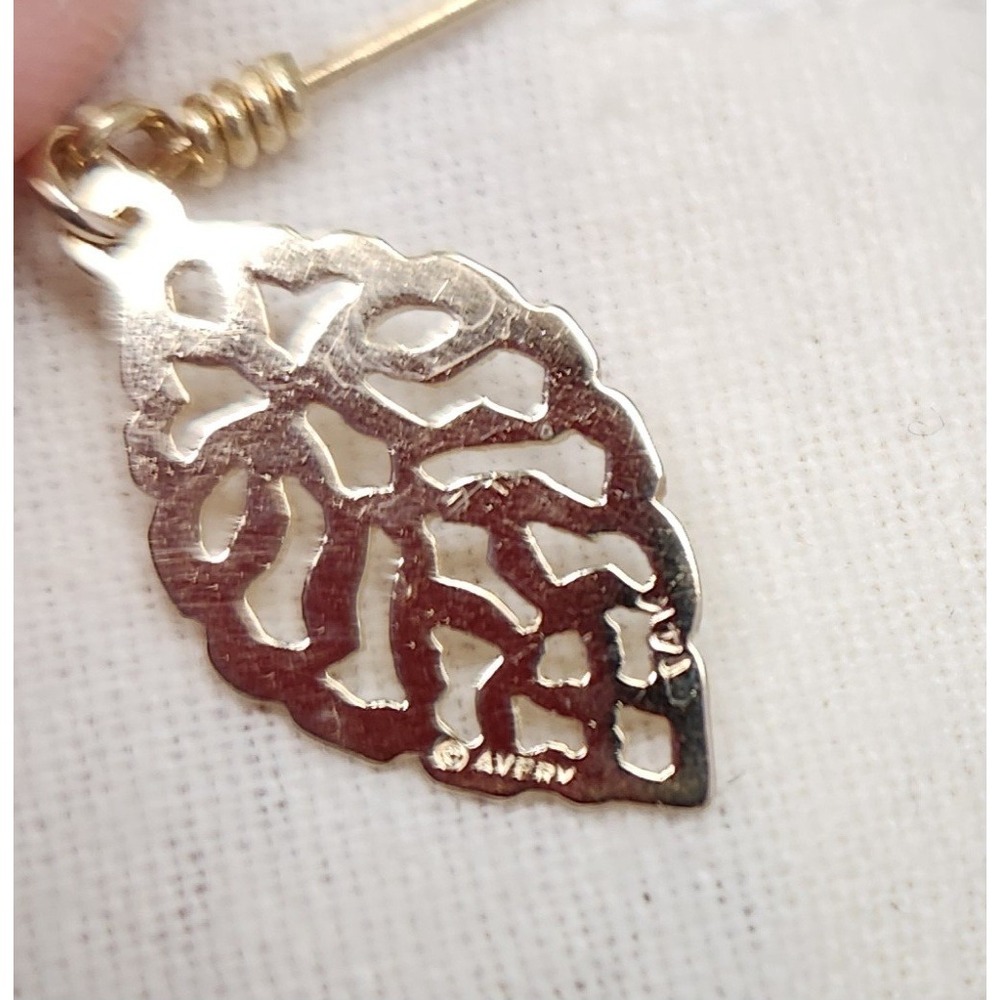 James Avery Retired Leaf Dangle Earrings 14k Yellow Gold Fishhook Style With Box - Picture 2 of 13